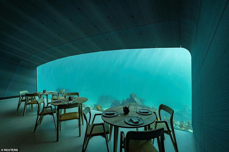 Nha hang duoi nuoc dau tien chau Au anh 3