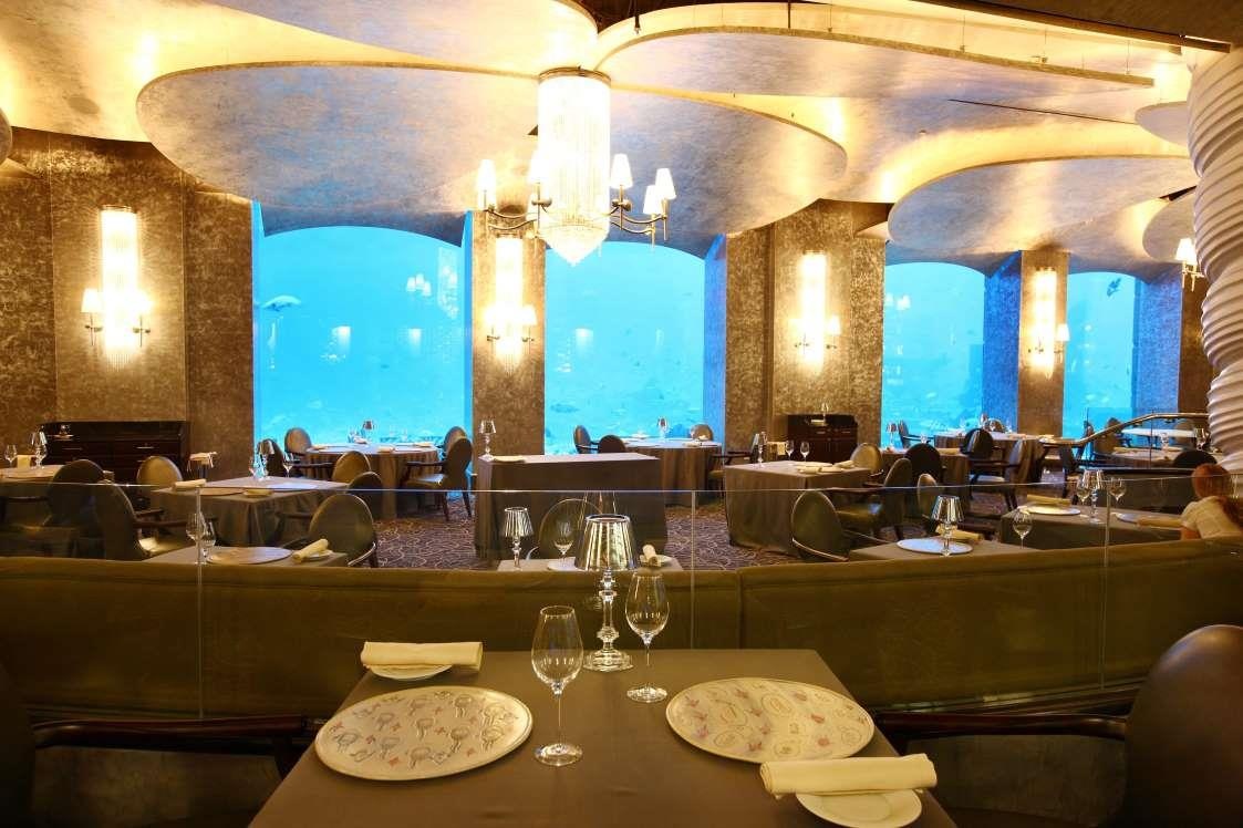 Nhung nha hang duoi nuoc tren the gioi anh 7