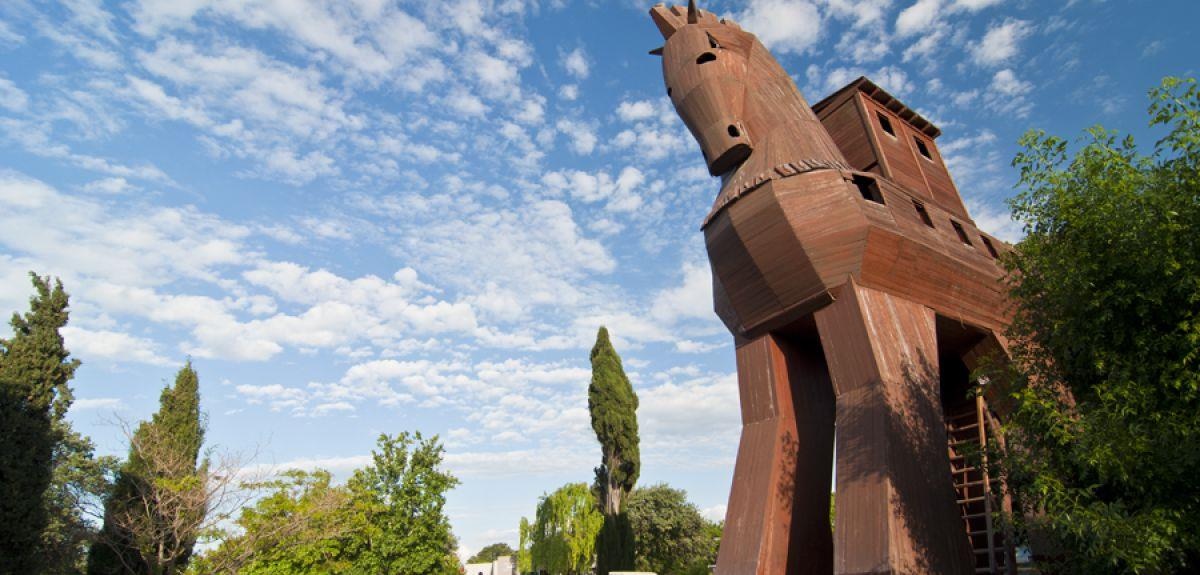 Dia danh trong truyen thuyet ngoai doi thuc anh 1