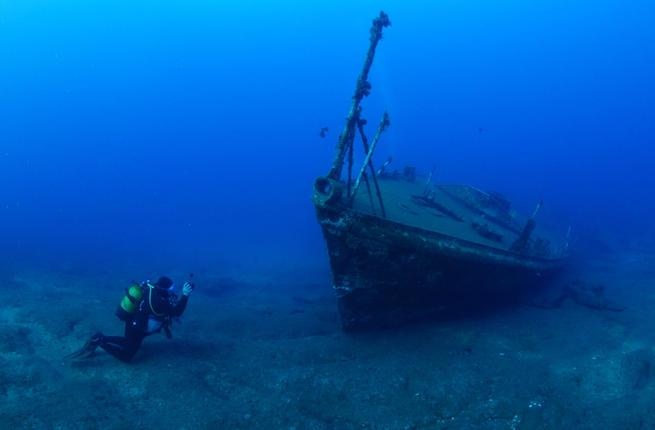 Phat hien xac tau dam co nhat the gioi 3.600 nam tuoi hinh anh