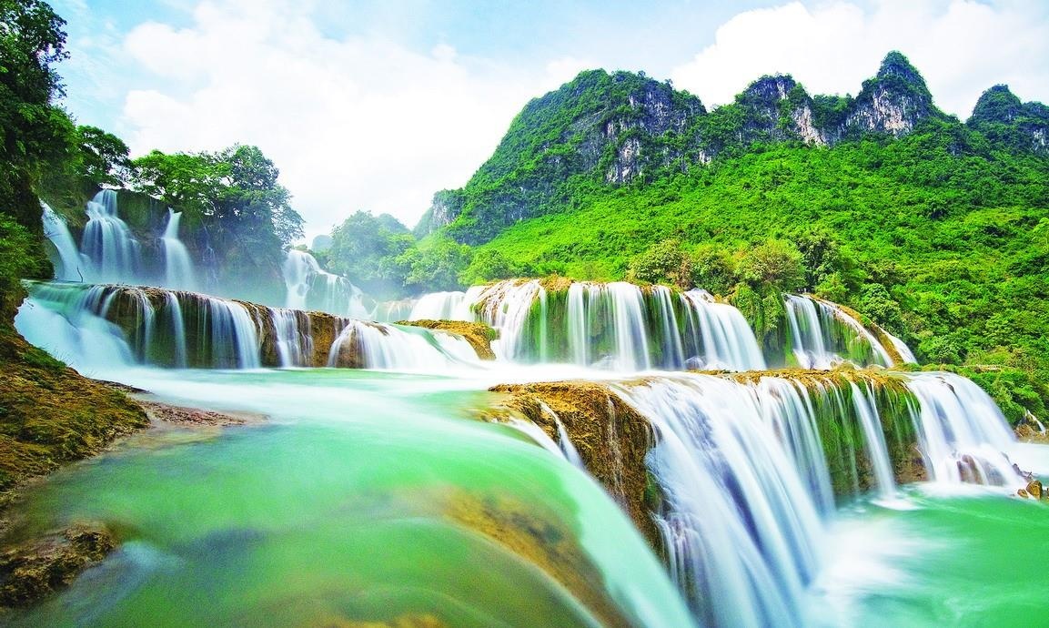 kham pha thac Ban Gioc anh 2