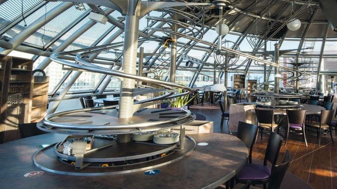 Nha hang mang phong cach ngoai hanh tinh anh 8