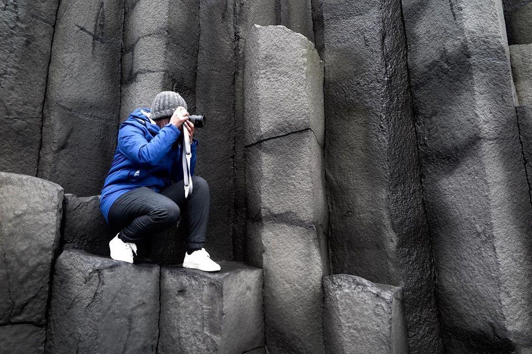 Bai bien cat den o Iceland anh 8