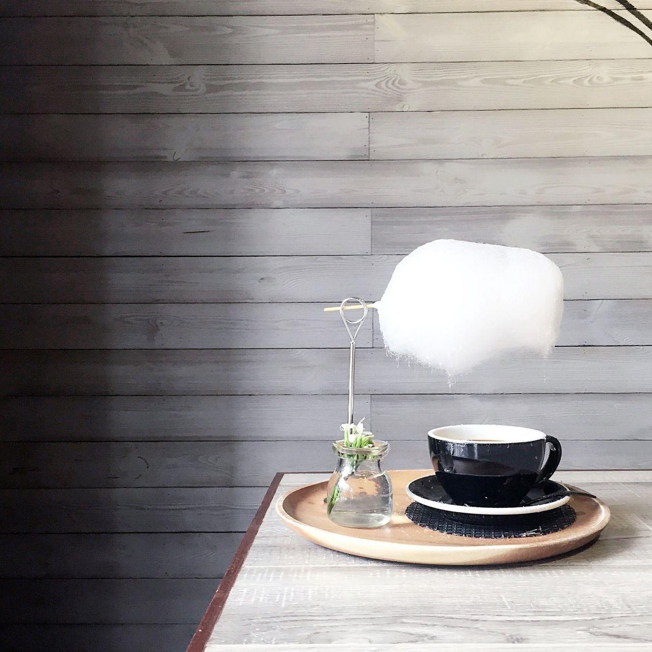 Quan ca phe dung kem bong lam anh 3