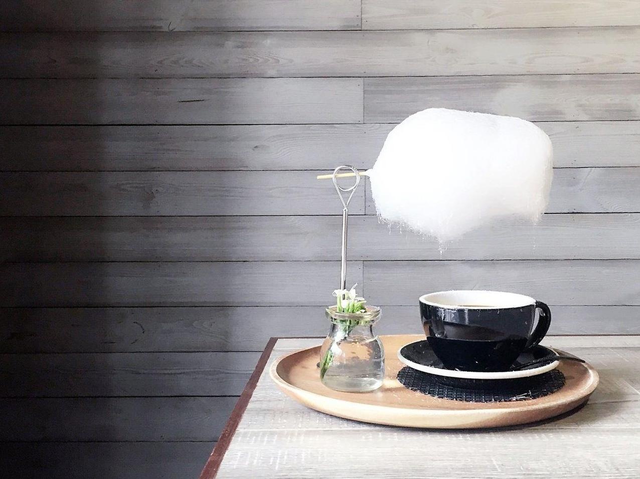 Quan ca phe dung kem bong tao ‘hieu ung mua duong’ hut khach hinh anh