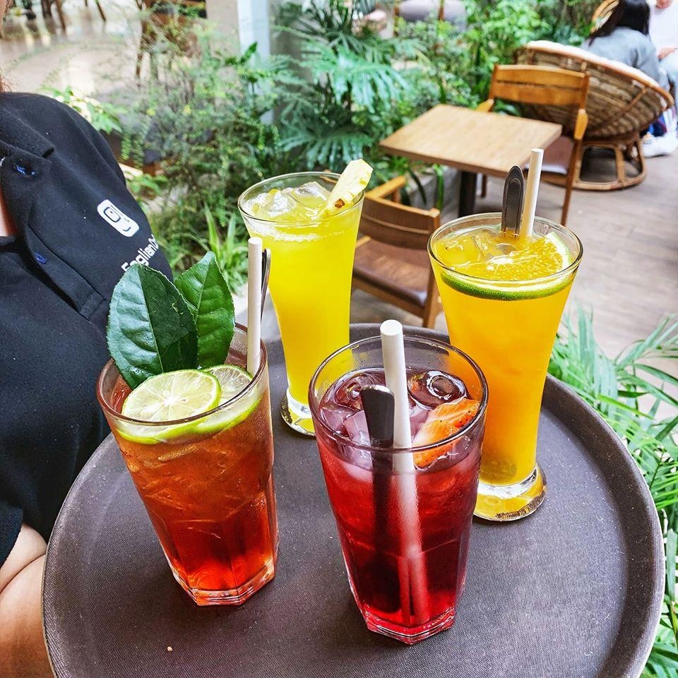 quan ca phe tranh nong tai Ha Noi anh 8