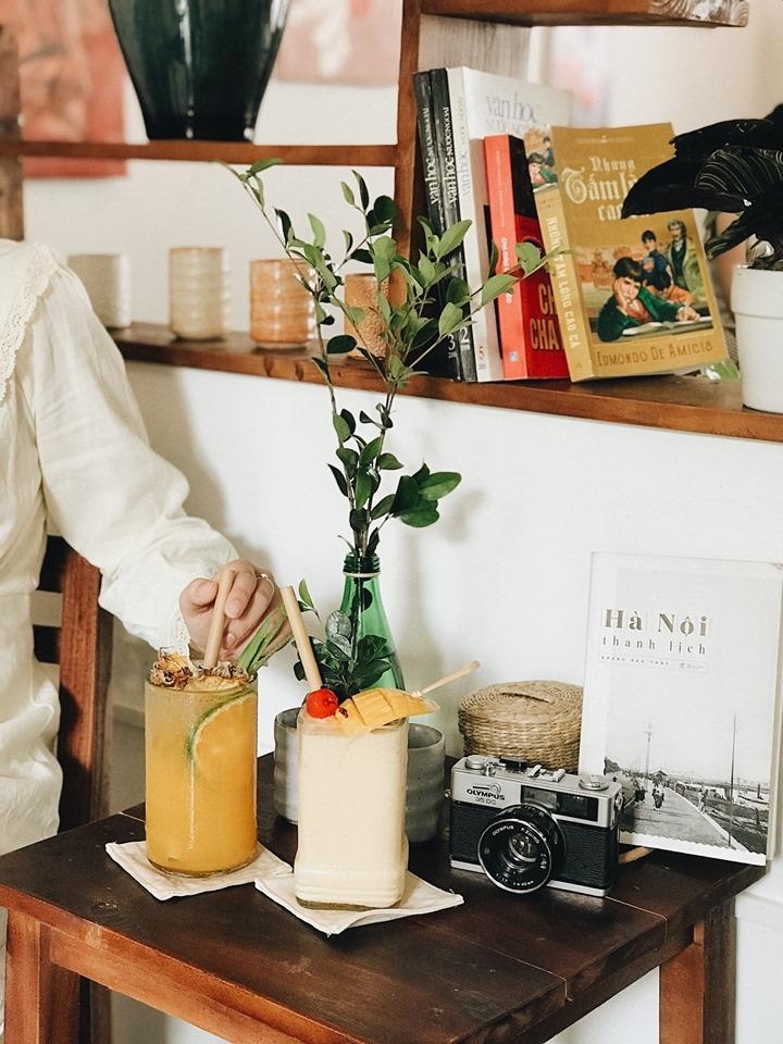 quan ca phe tranh nong tai Ha Noi anh 23