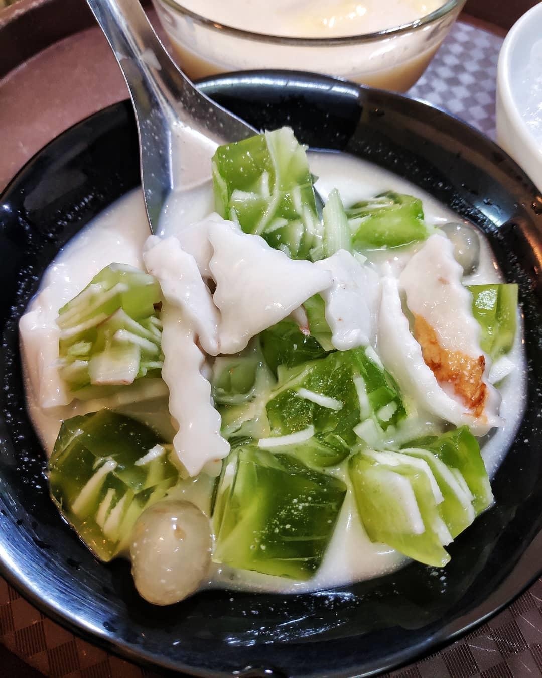 Quan che thai ngon o Ha Noi anh 12