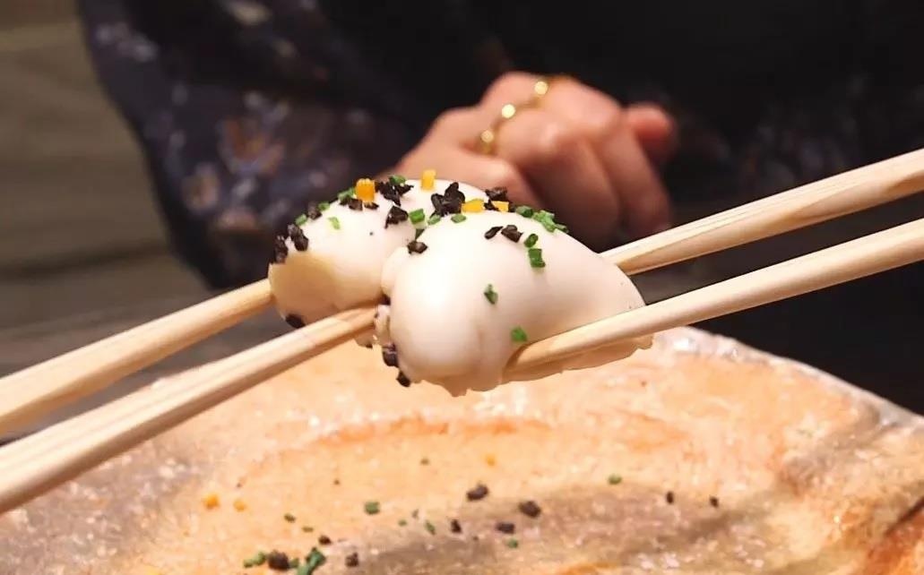 Vuot qua so hai, ban se thay dac san tinh hoan ca ngon tuyet hinh anh