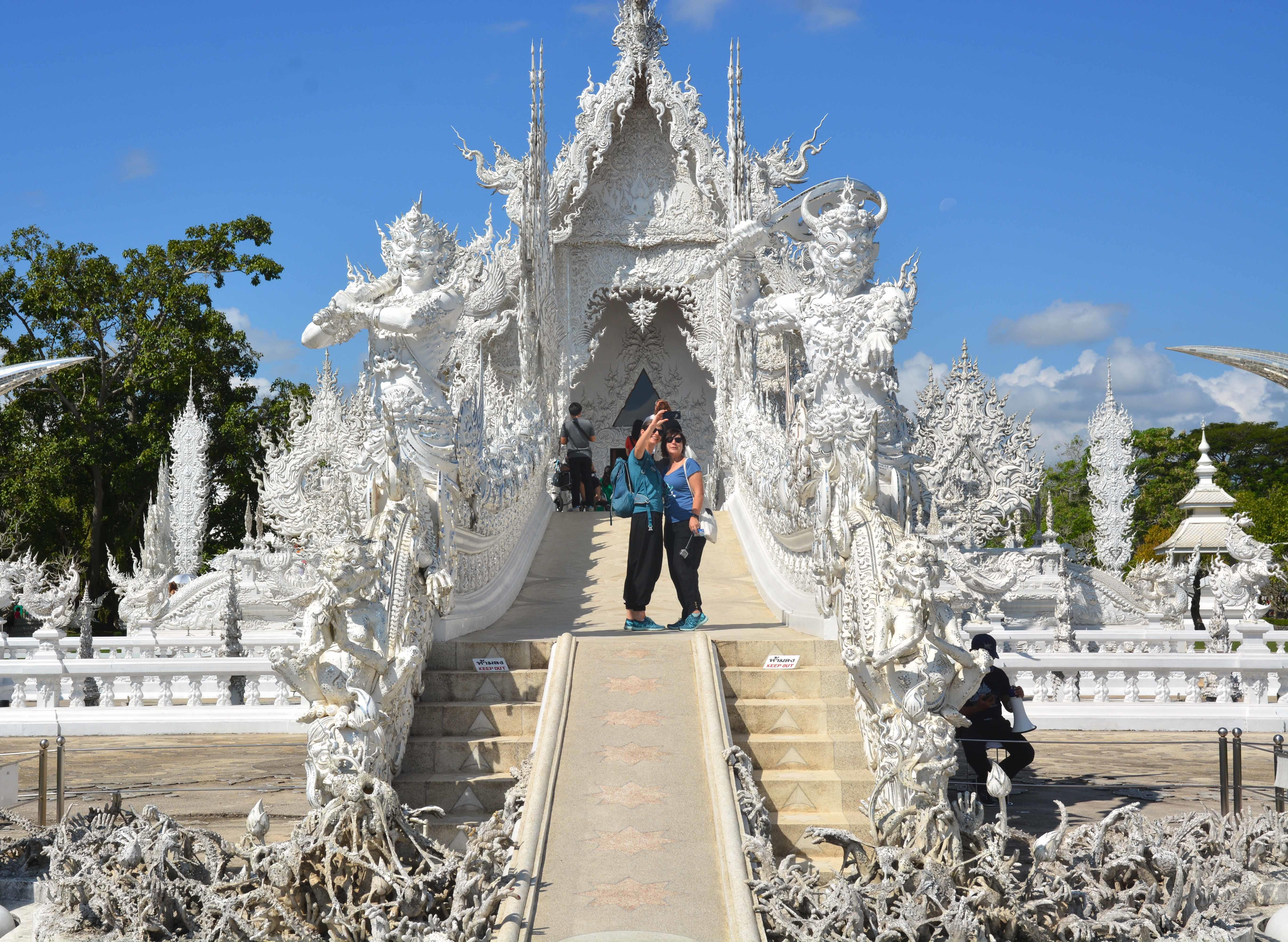 Chua Trang Thai Lan anh 8