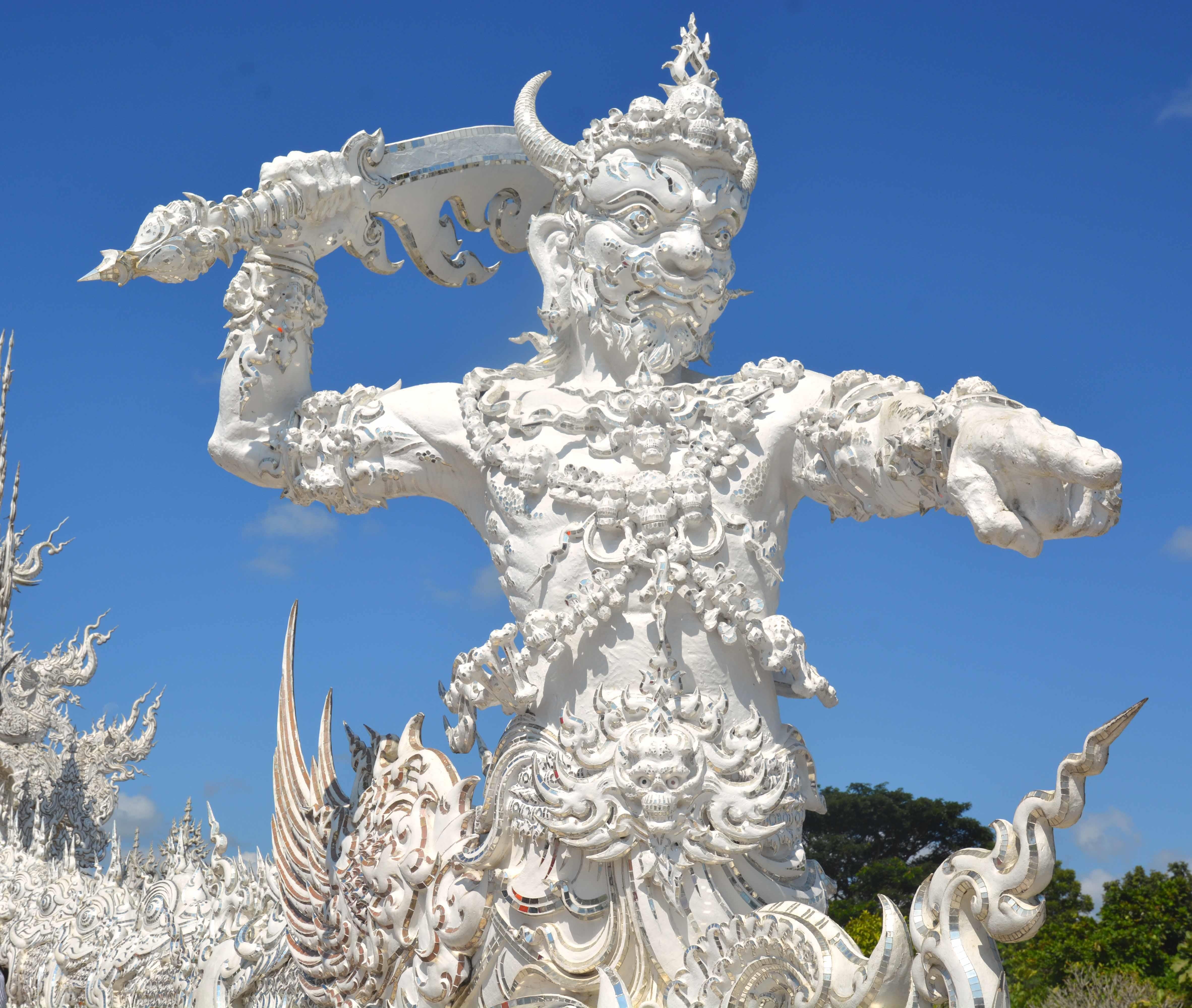 Chua Trang Thai Lan anh 10