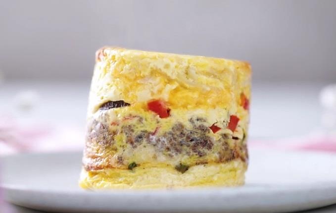 Lam mon trung nuong coc sieu ngon danh cho bua sang hinh anh