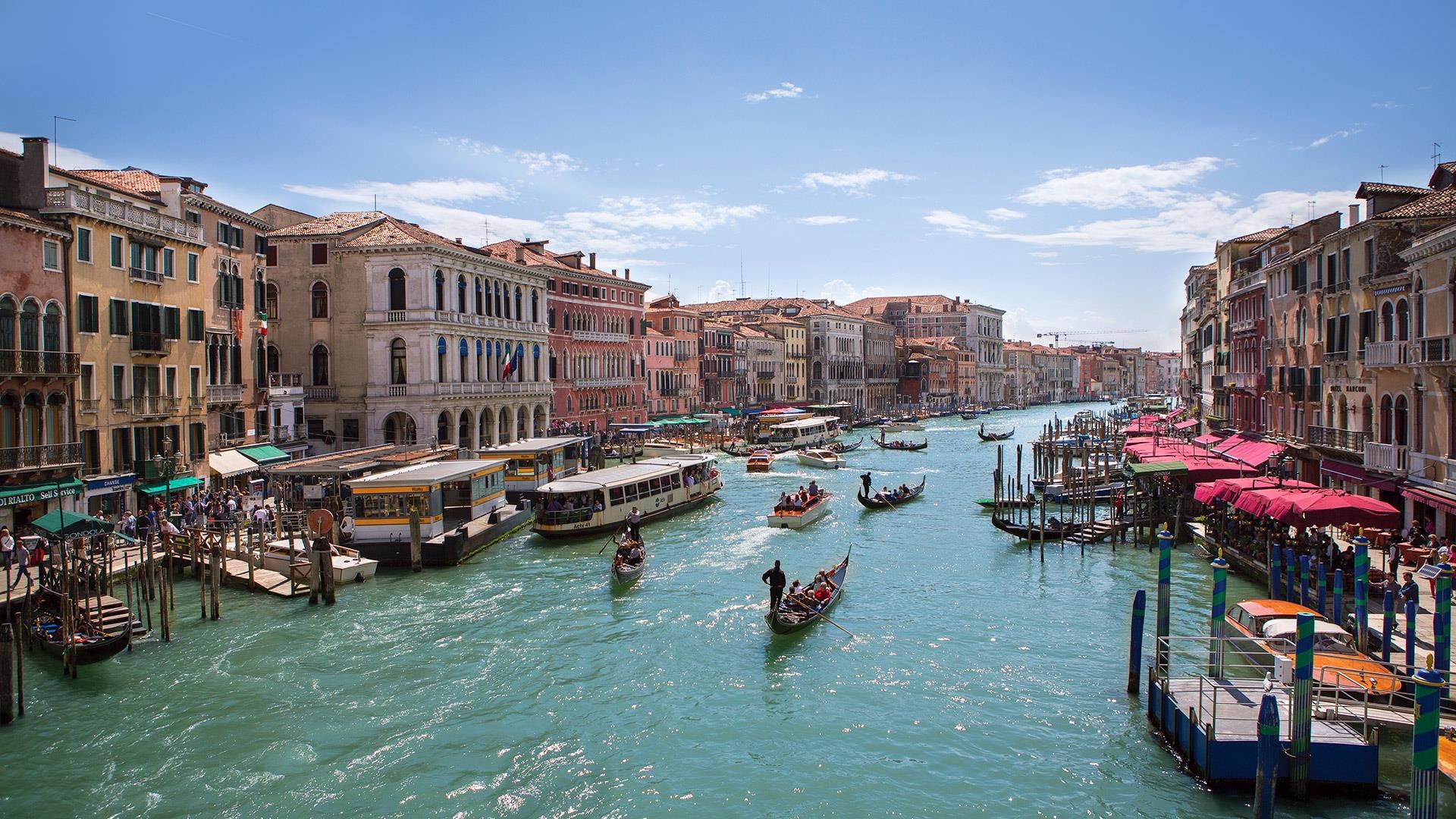 Nhung thanh pho ben song dep nhat anh 1