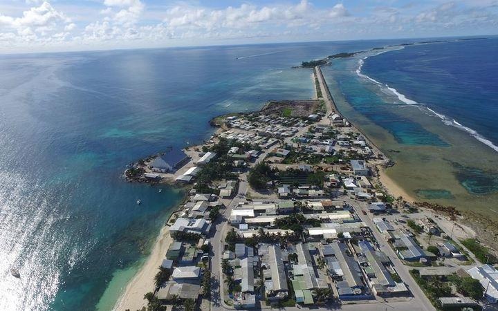 Cuoc song o quan dao nhiem xa gap 1.000 lan Chernobyl hinh anh