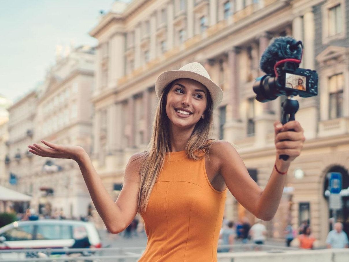 9 diem den bi huy hoai nghiem trong vi mang xa hoi hinh anh