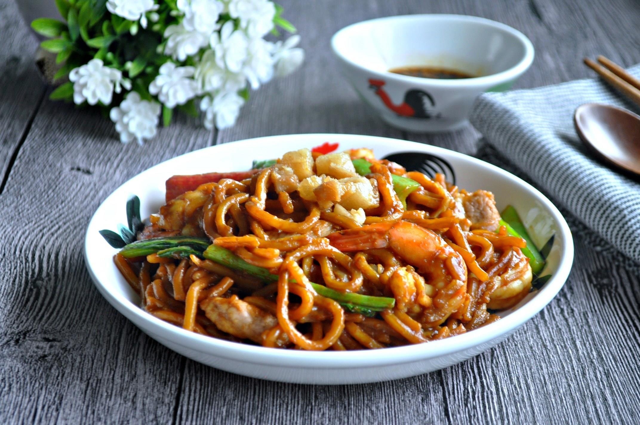 Cach lam mi xao Phuc Kien chuan vi thom ngon hinh anh