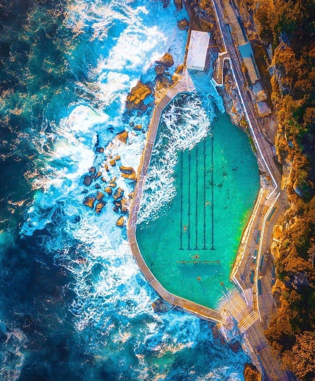 Be boi giua bien khoi anh 8