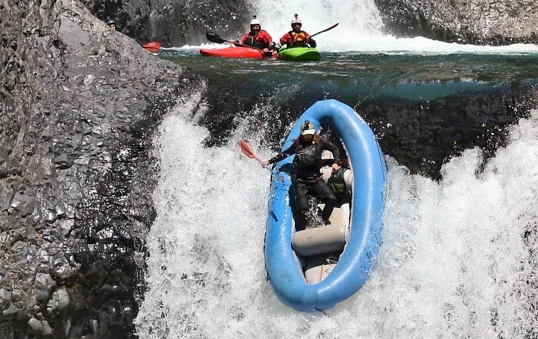 Thu thach mao hiem vuot ngon 'thac chong thac' o Chile hinh anh