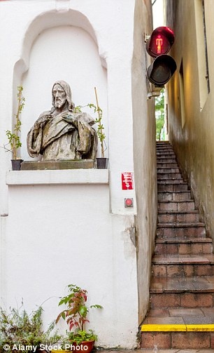 Con phố hẹp nhất Prague ảnh 7 Con pho hep nhat Prague anh 7