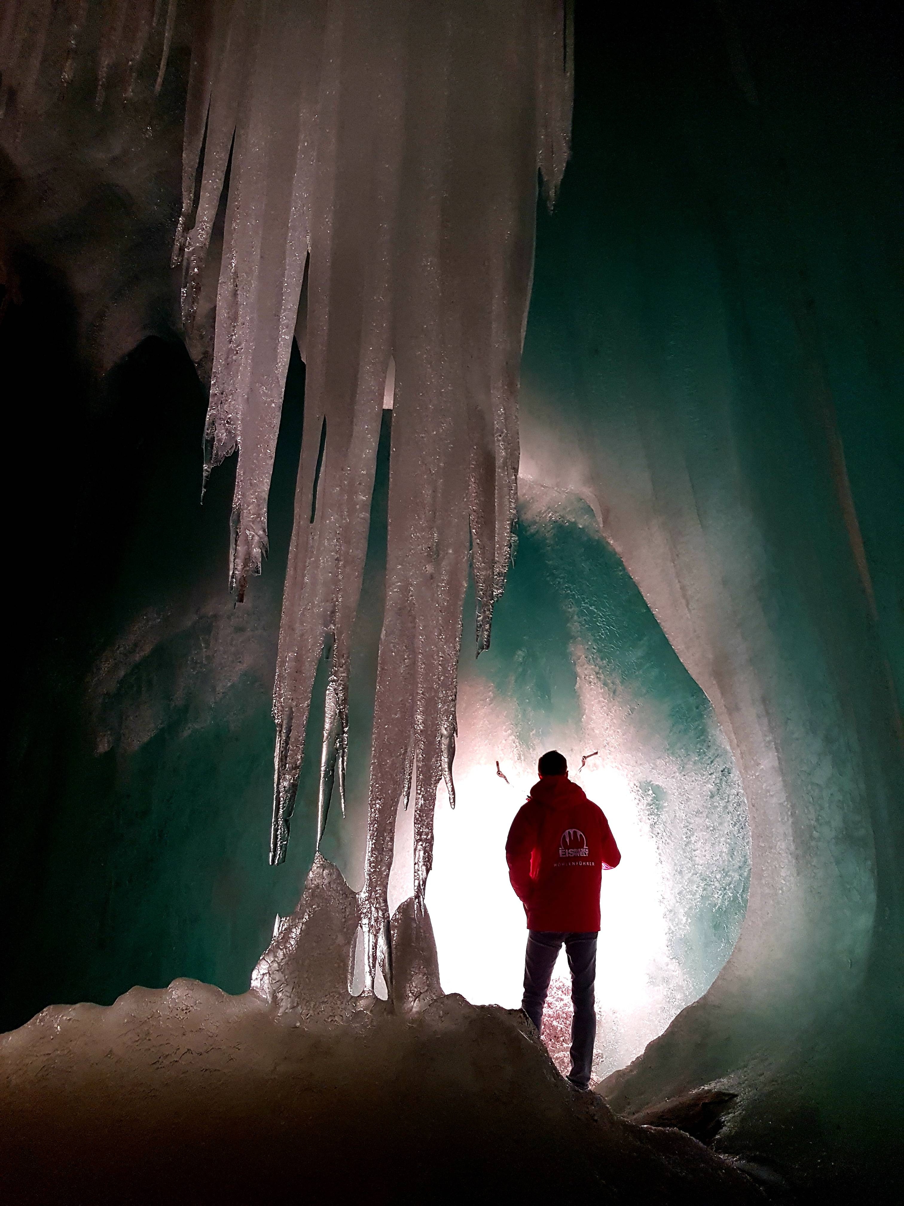 hang bang Eisriesenwelt anh 6