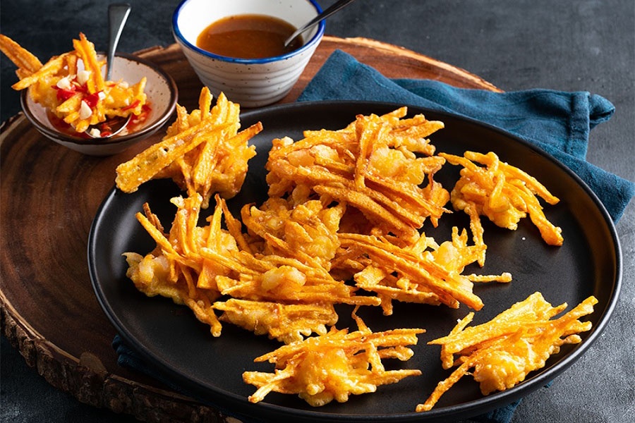 Meo lam banh khoai lang nhan tom cho ngay cuoi tuan hinh anh