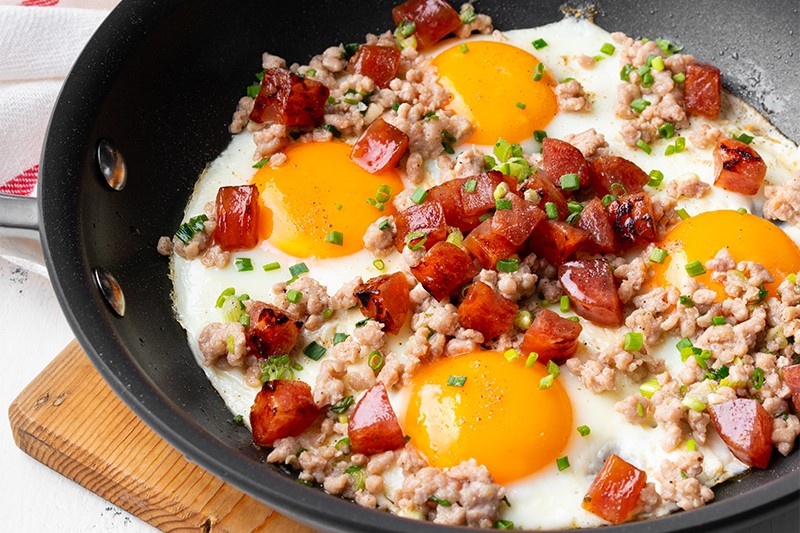 Cong thuc lam trung op la voi lap xuong va thit bam hinh anh