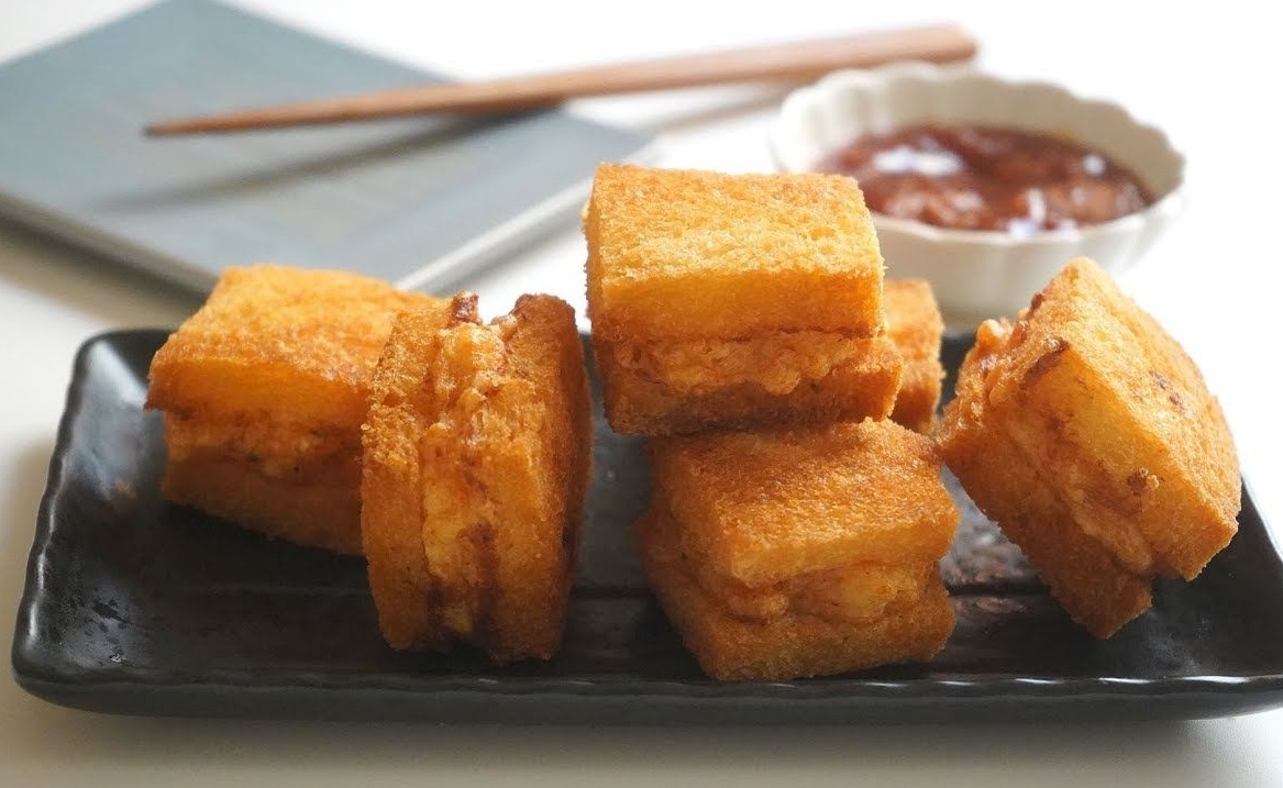 Tom chien sandwich, mon moi ngon khac la cho bua sang hinh anh