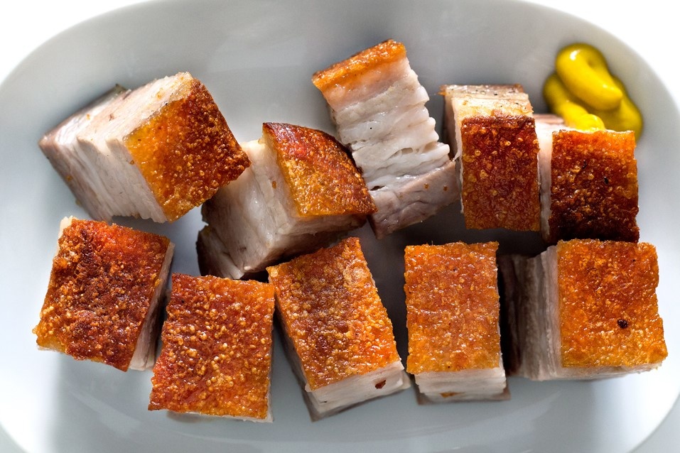 Huong dan nuong thit lon co bi gion nhat co the hinh anh