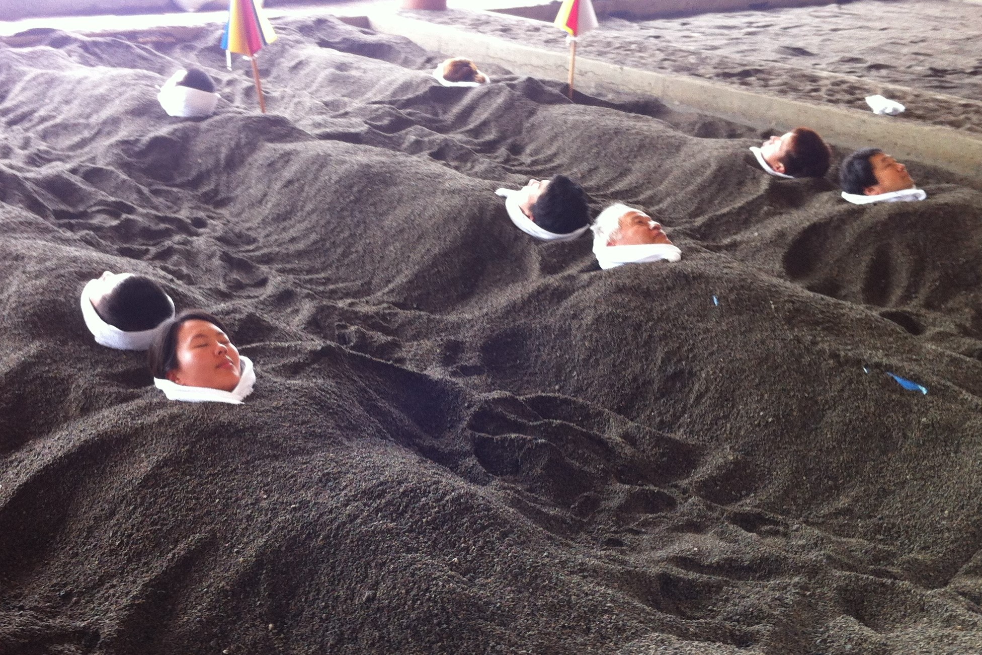 Vui nguoi duoi cat nong 85 do C o Nhat Ban hinh anh