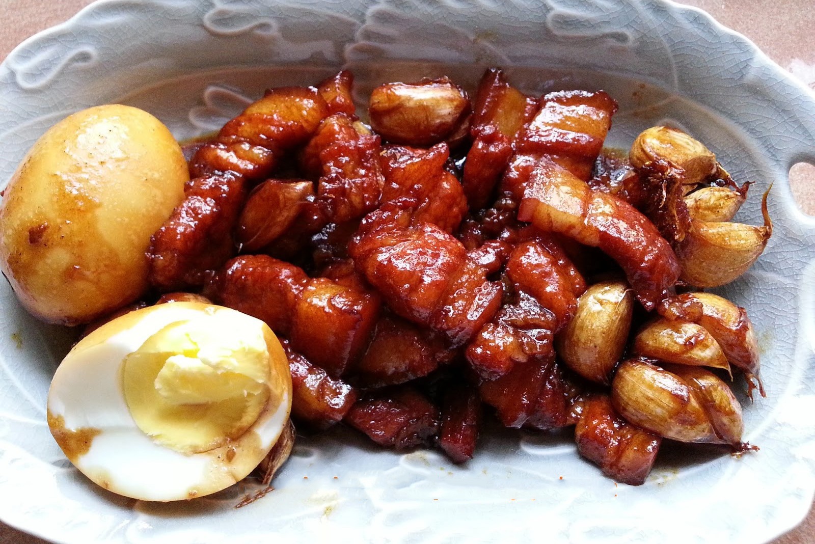 Huong dan lam thit ba chi kho trung hinh anh