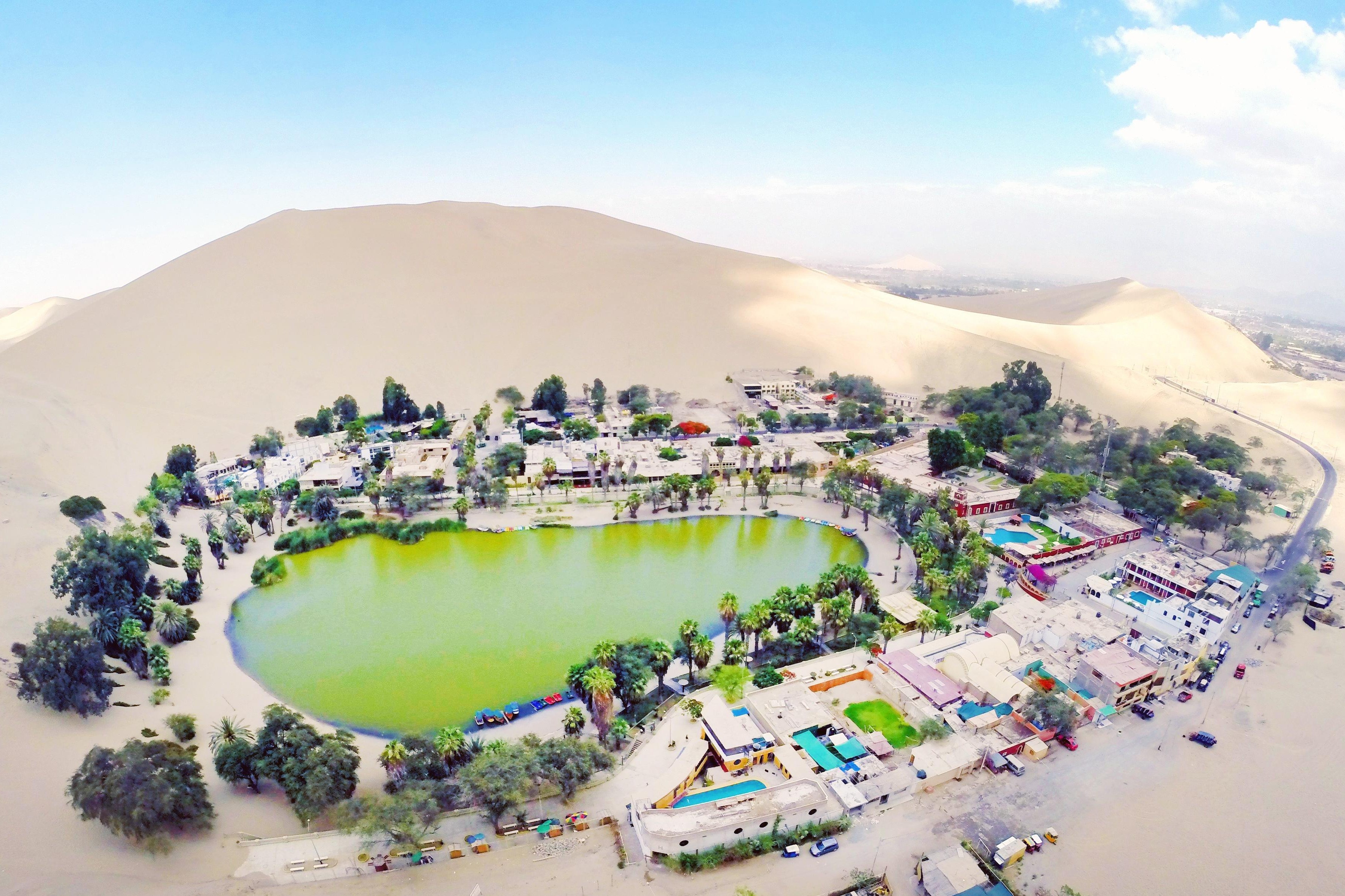 Lang oc dao giua sa mac chi co 100 nguoi sinh song hinh anh