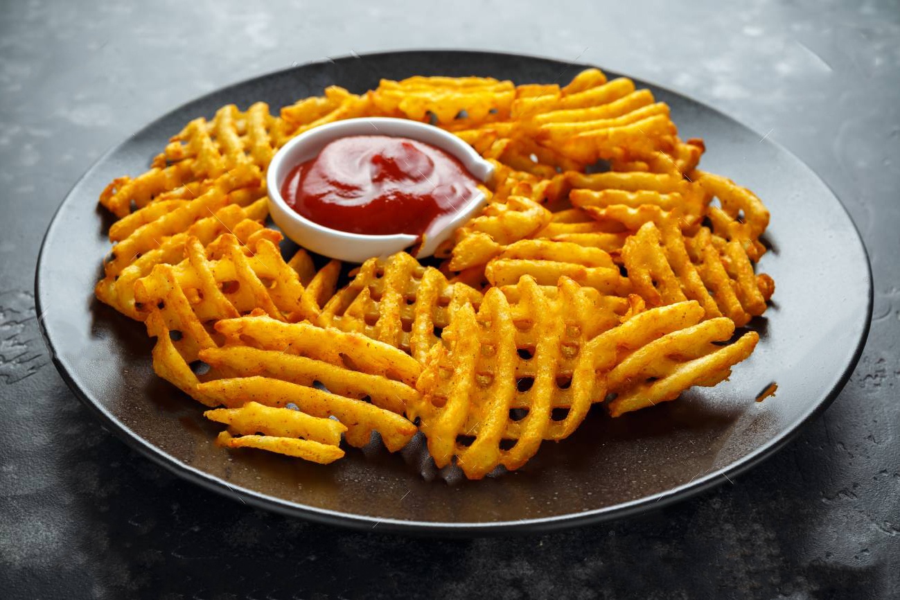 Huong dan lam khoai tay chien ngon nhu nha hang hinh anh