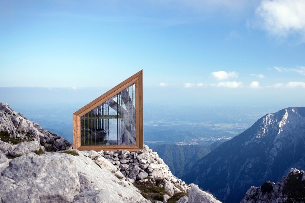 Can phong mien phi nam tren vach nui cao hon 2.500 m hinh anh