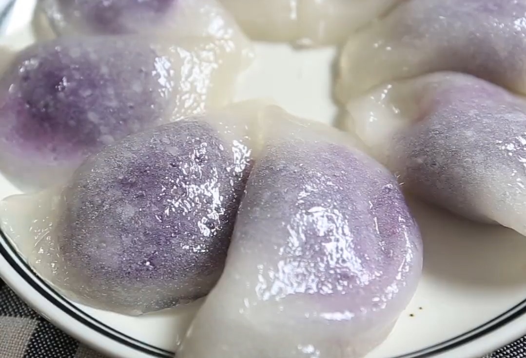 Lam banh bot loc nhan khoai lang tim dai ca gia dinh hinh anh