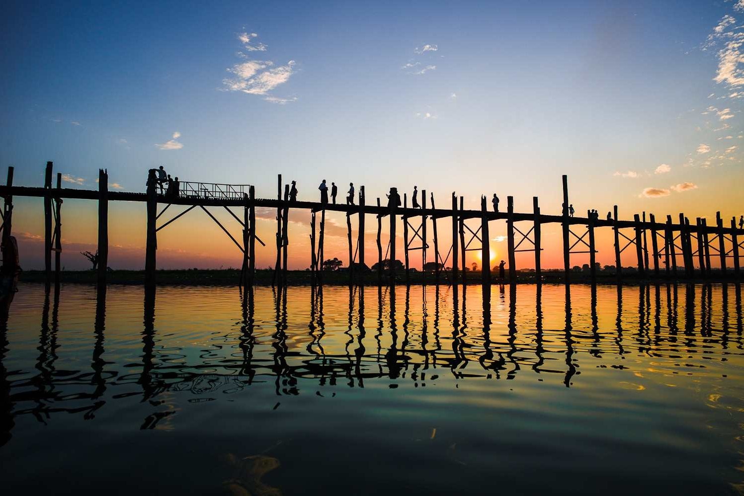 Cay cau go tech dai nhat the gioi hinh anh