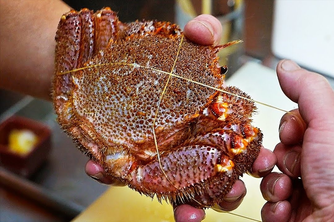 Dau bep Nhat so che loai cua minh day long hinh anh