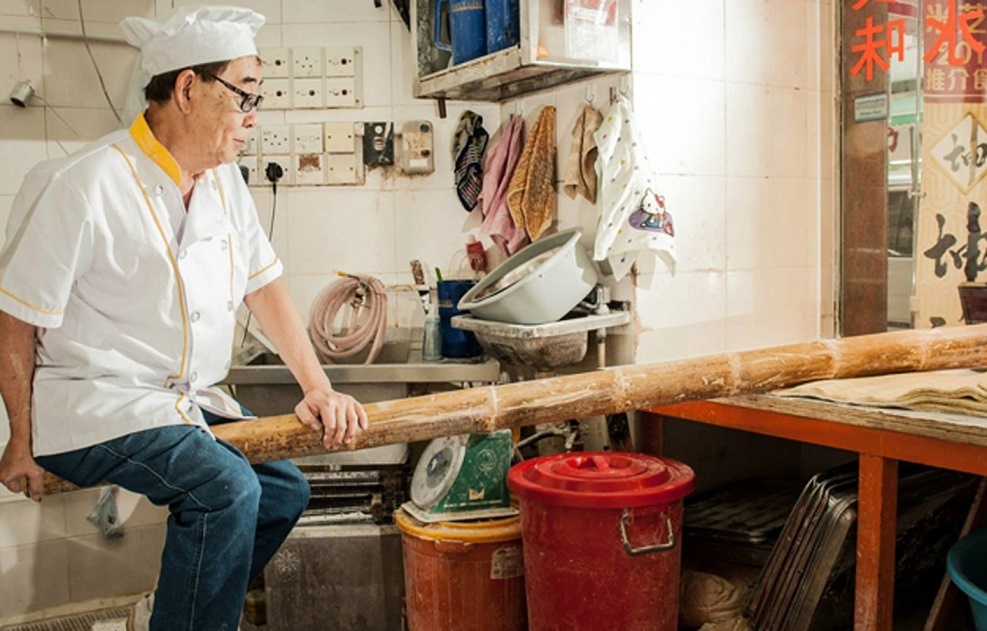 Nha hang lam mi bang phuong phap co truyen nghin nam hinh anh