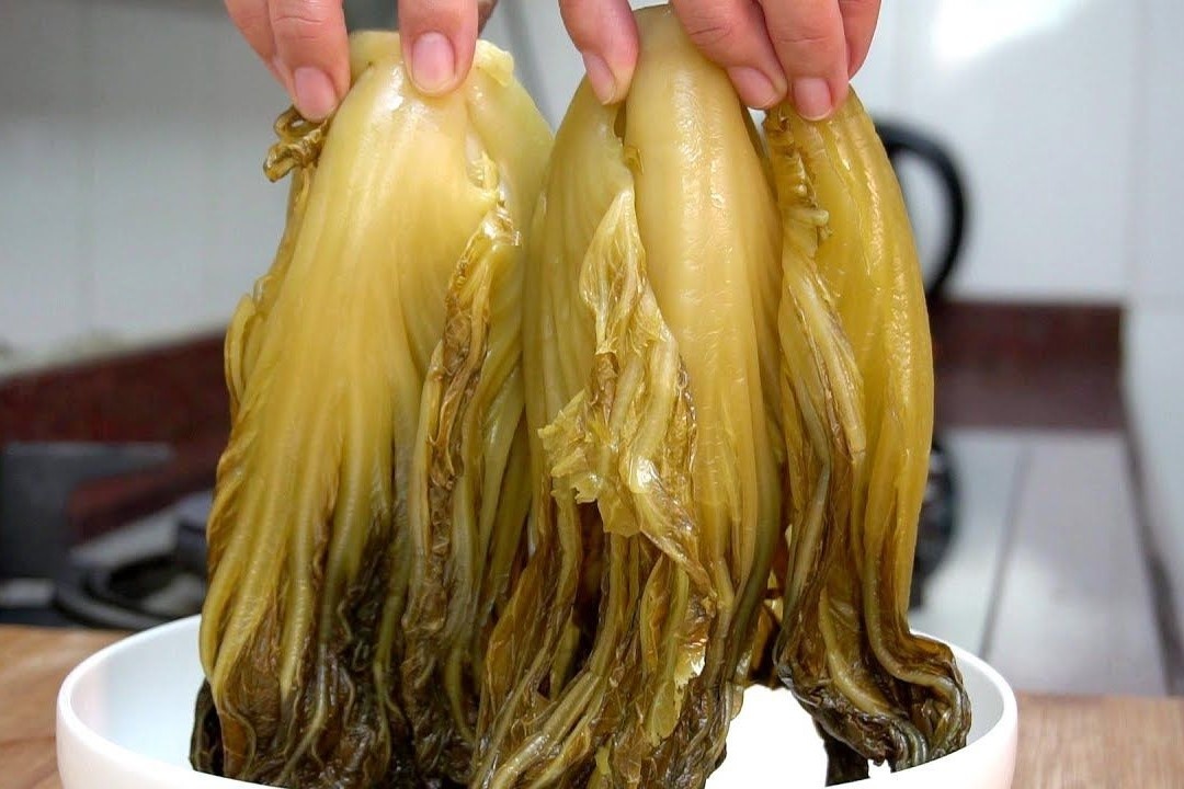 Bi quyet muoi dua cai be chua, gion don gian nhat hinh anh