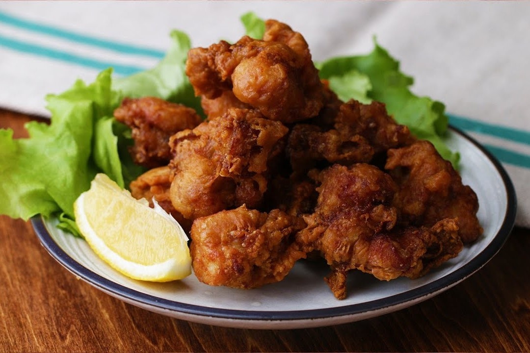 Cach uop va chien ga voi xi dau, gung, toi hinh anh