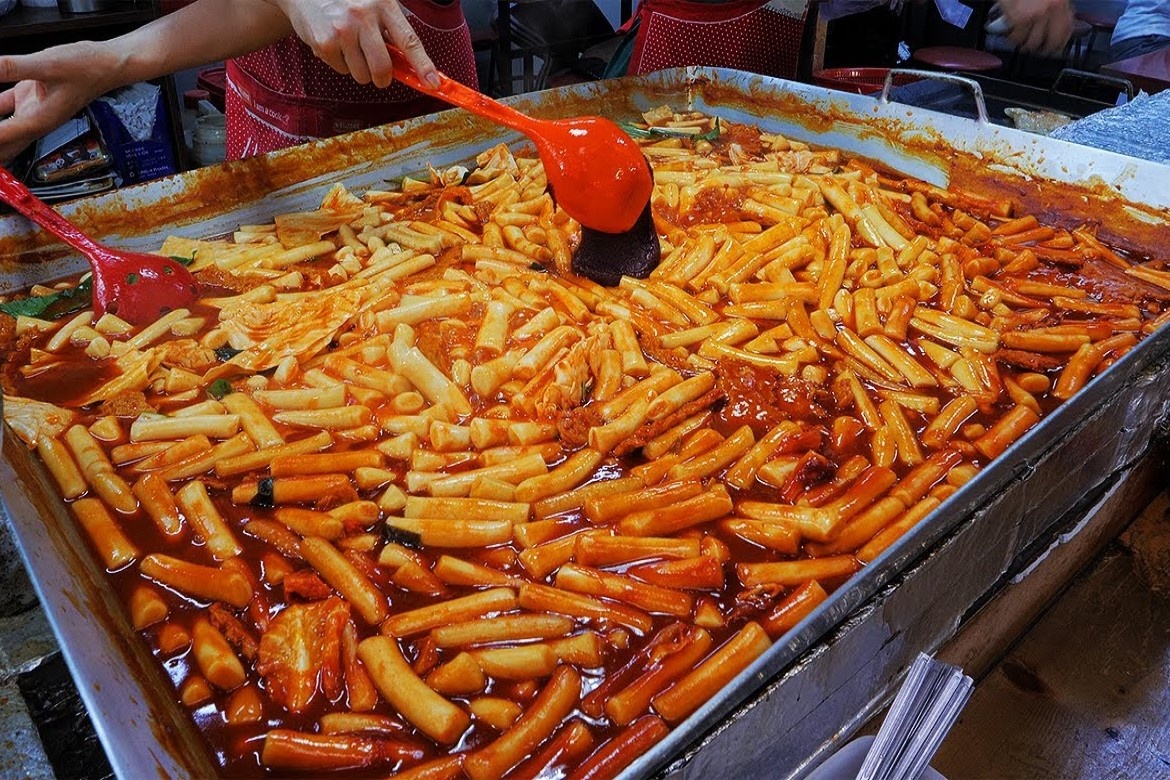 Banh gao cay 40 nam tuoi o Han Quoc hinh anh