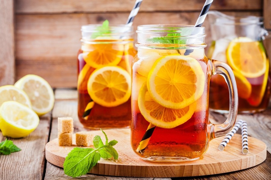 Giai nhiet voi ly tra chanh mat lanh, khong bi dang hinh anh