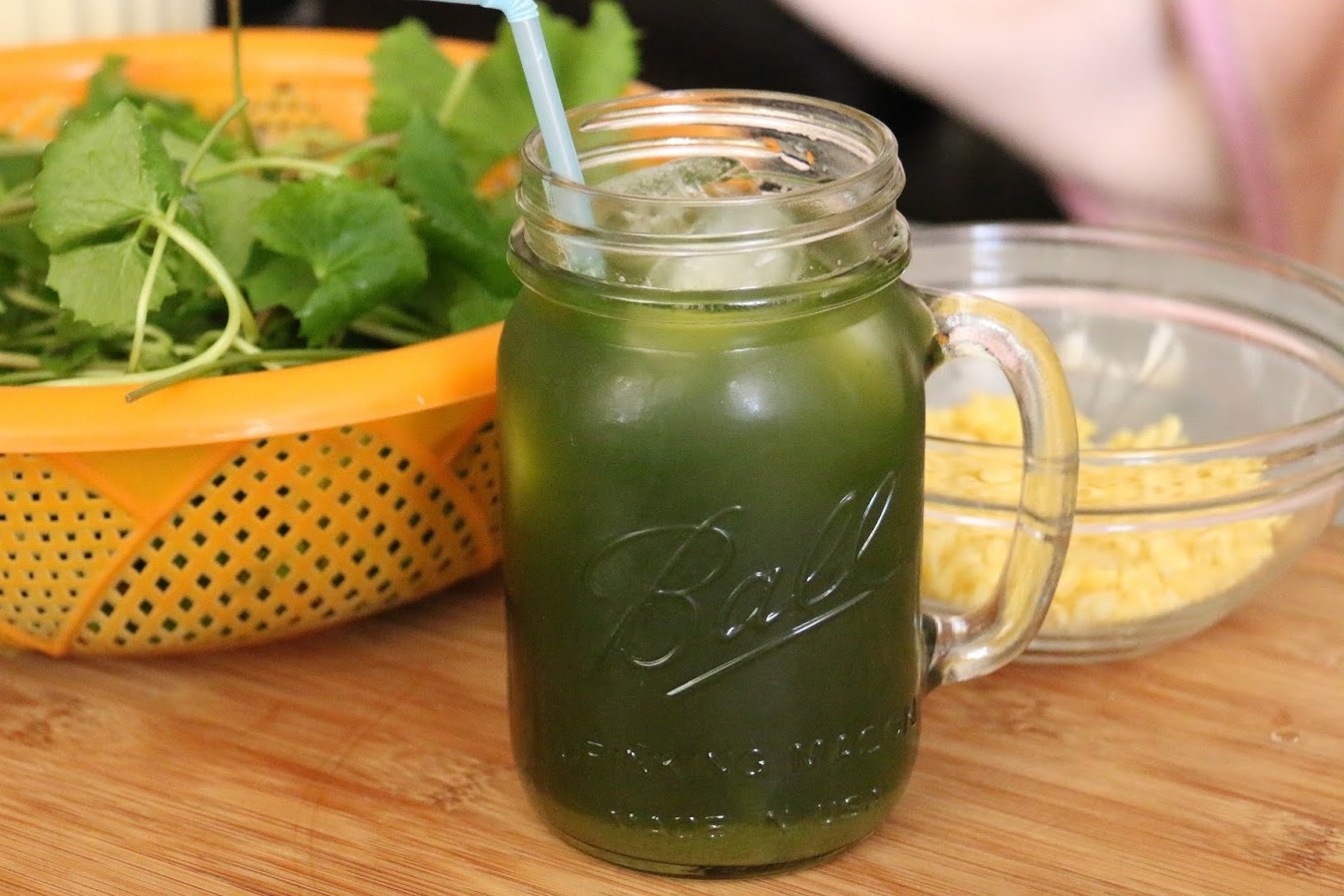 Lam nuoc rau ma dau xanh don gian, giai nhiet mua he hinh anh