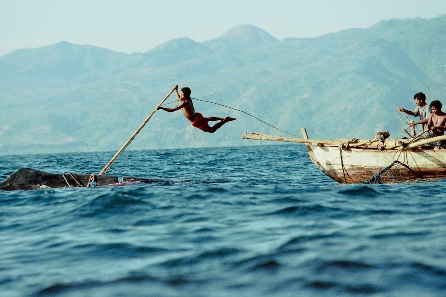 Nghe san ca voi bang lao tre hang tram nam hinh anh