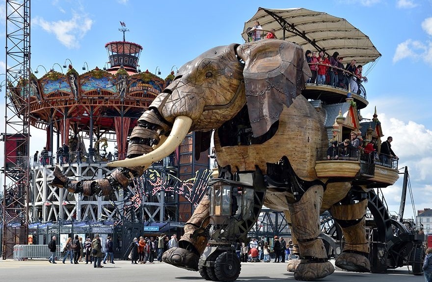 Cong vien cua nhung quai thu co khi khong lo hinh anh