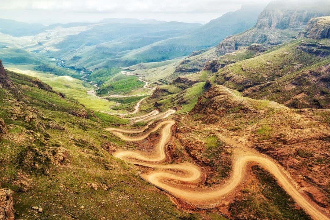 Con deo tu than o noc nha Nam Phi hinh anh