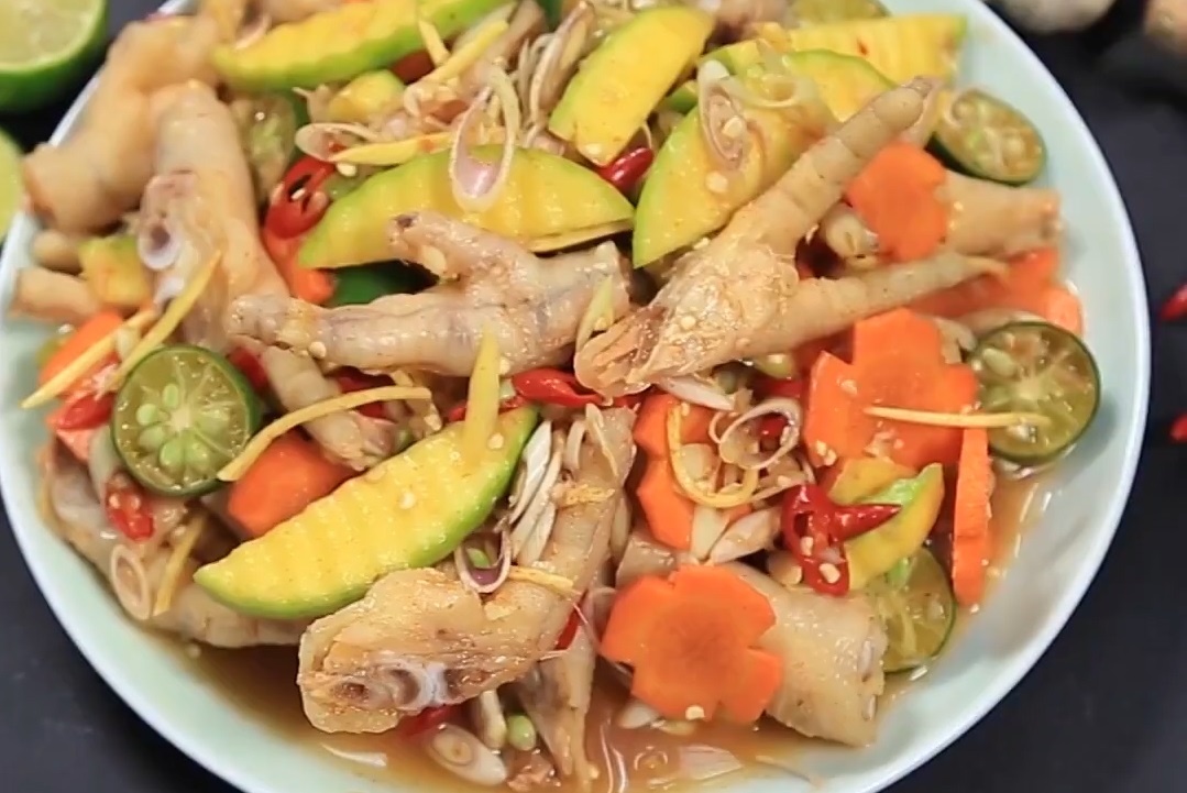 Hoc lam chan ga sa ot xoai xanh nham nhi bua toi hinh anh