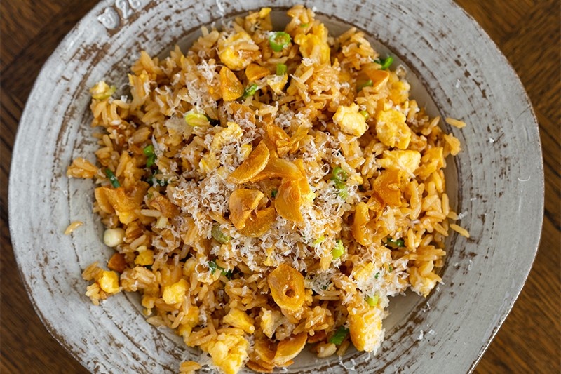 Cach rang com voi trung, toi chuan vi ngon com hinh anh