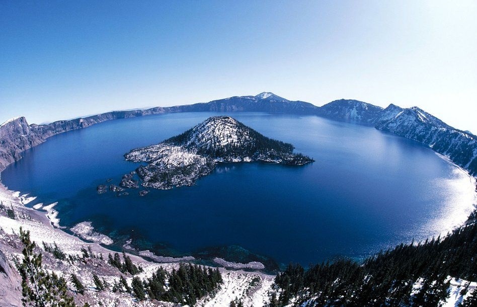 Ho nuoc tren mieng nui lua xanh va sach nhat the gioi hinh anh