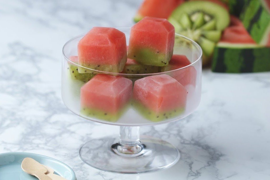 Meo ho bien dua hau thanh da vien mat lanh cho ngay he hinh anh