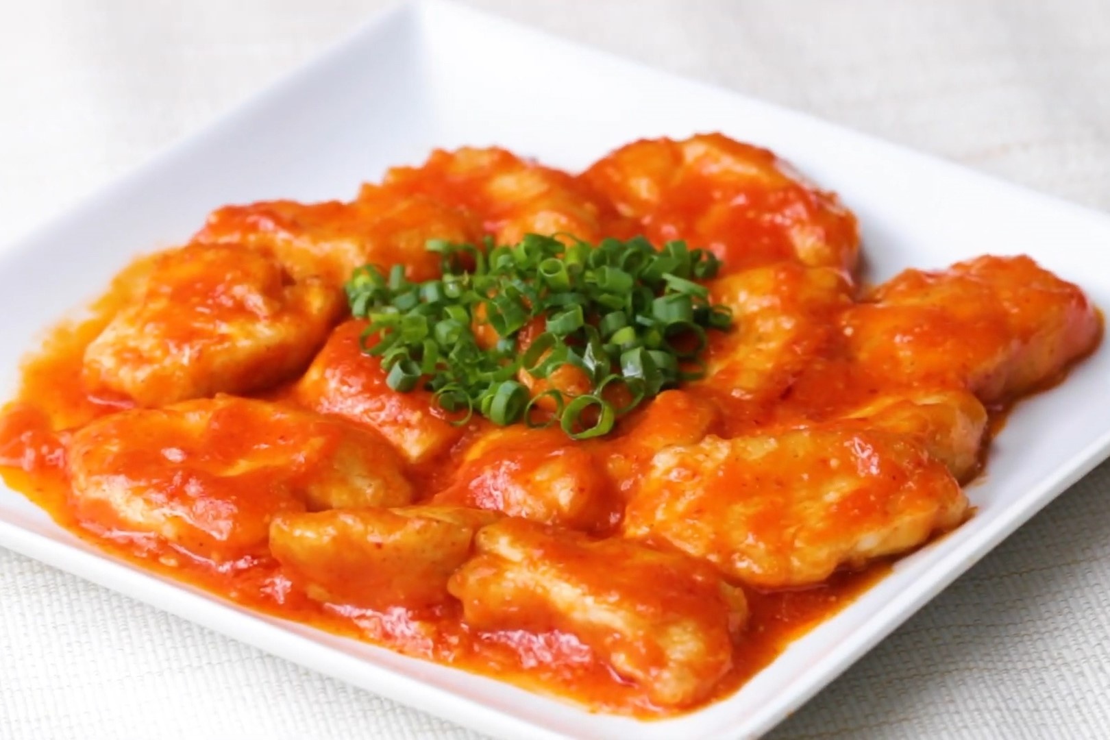 Cach lam uc ga sot chua cay hinh anh